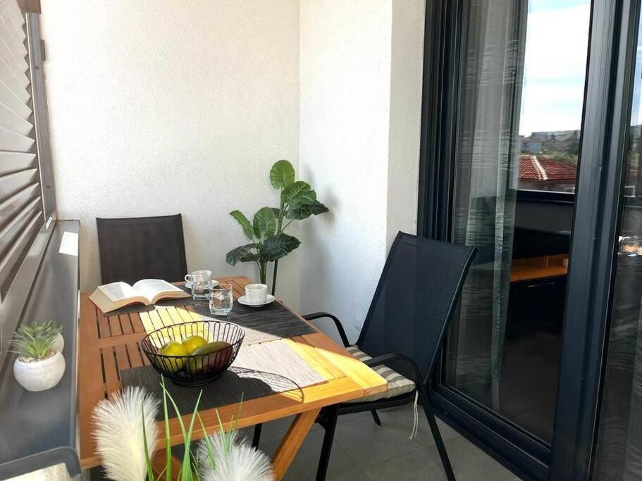 Art Apartment Monvidal Pula Eksteriør billede